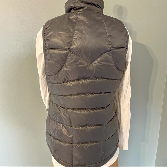 Lole Packable Down Vest (with pouch) - Picture 2 of 2